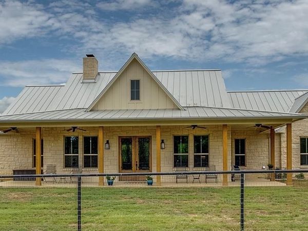 6860 County Road 302, Grandview, TX 76050