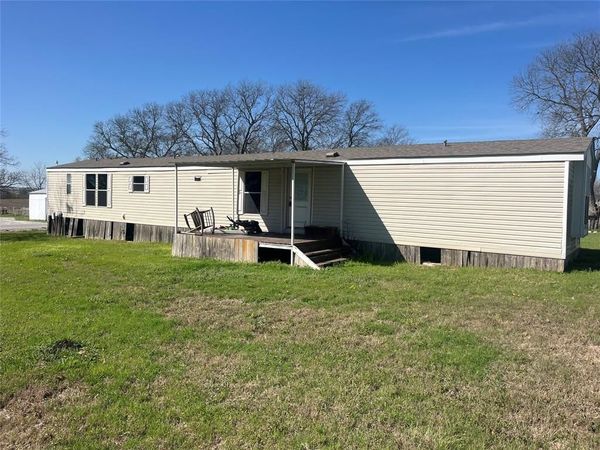 217 S Robinson Street, Myra, TX 76253