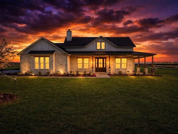 861 Alondrita Street, Celeste, TX 75423