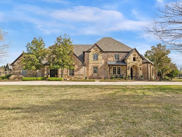 161 Ridgemont Drive, Heath, TX 75126