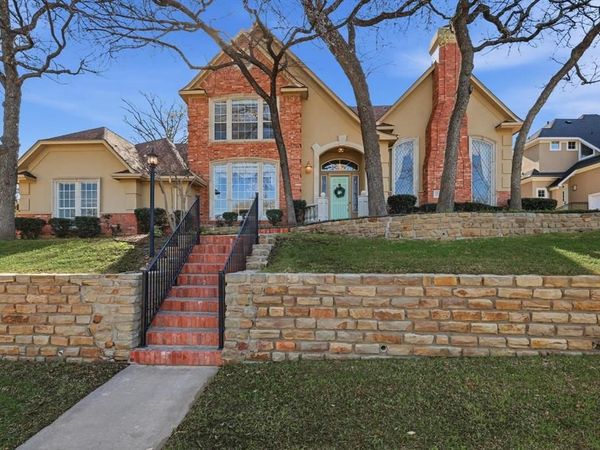 2822 Timber Crest Lane , Highland Village, TX 75077