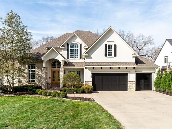 4820 W 68 Street, Prairie Village, KS 66208