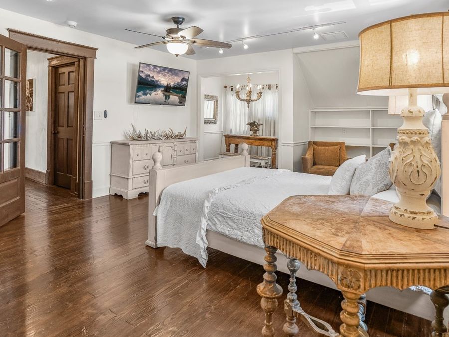 Property Image 38