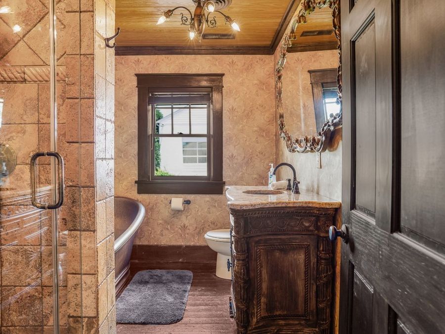 Property Image 40