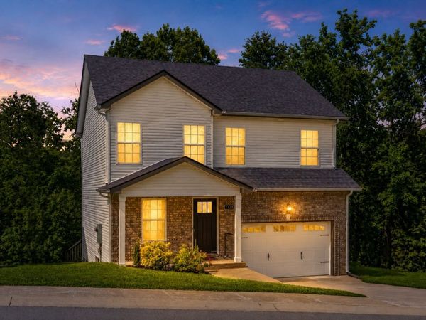 1125 Racker Dr, Clarksville, TN 37043