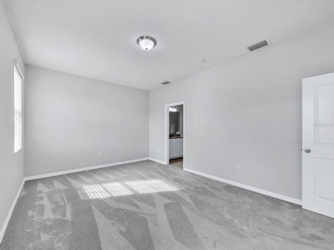 8363 Enclave Way, Unit 101, Sarasota, FL 34243 Photo