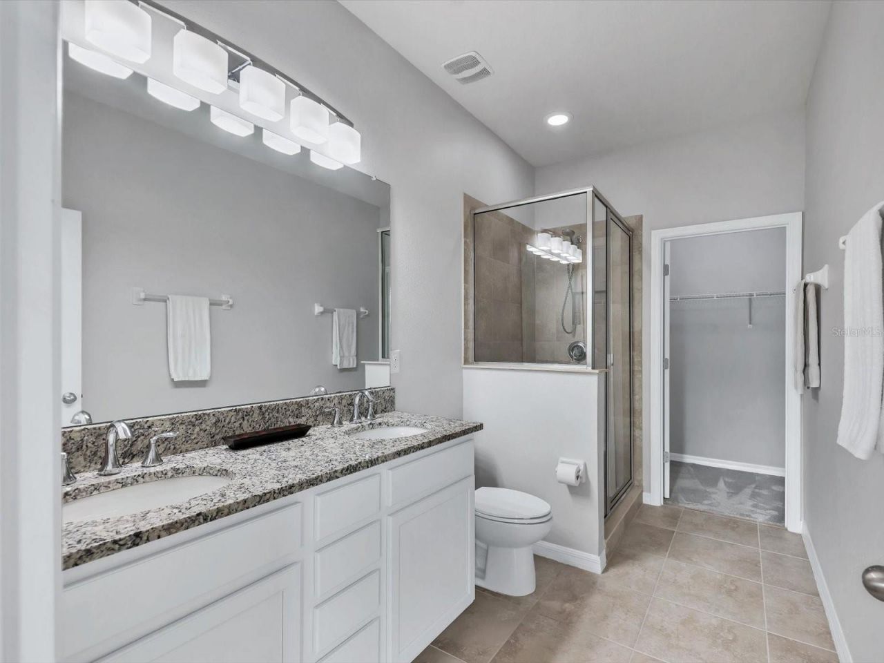 8363 Enclave Way, Unit 101, Sarasota, FL 34243 Photo