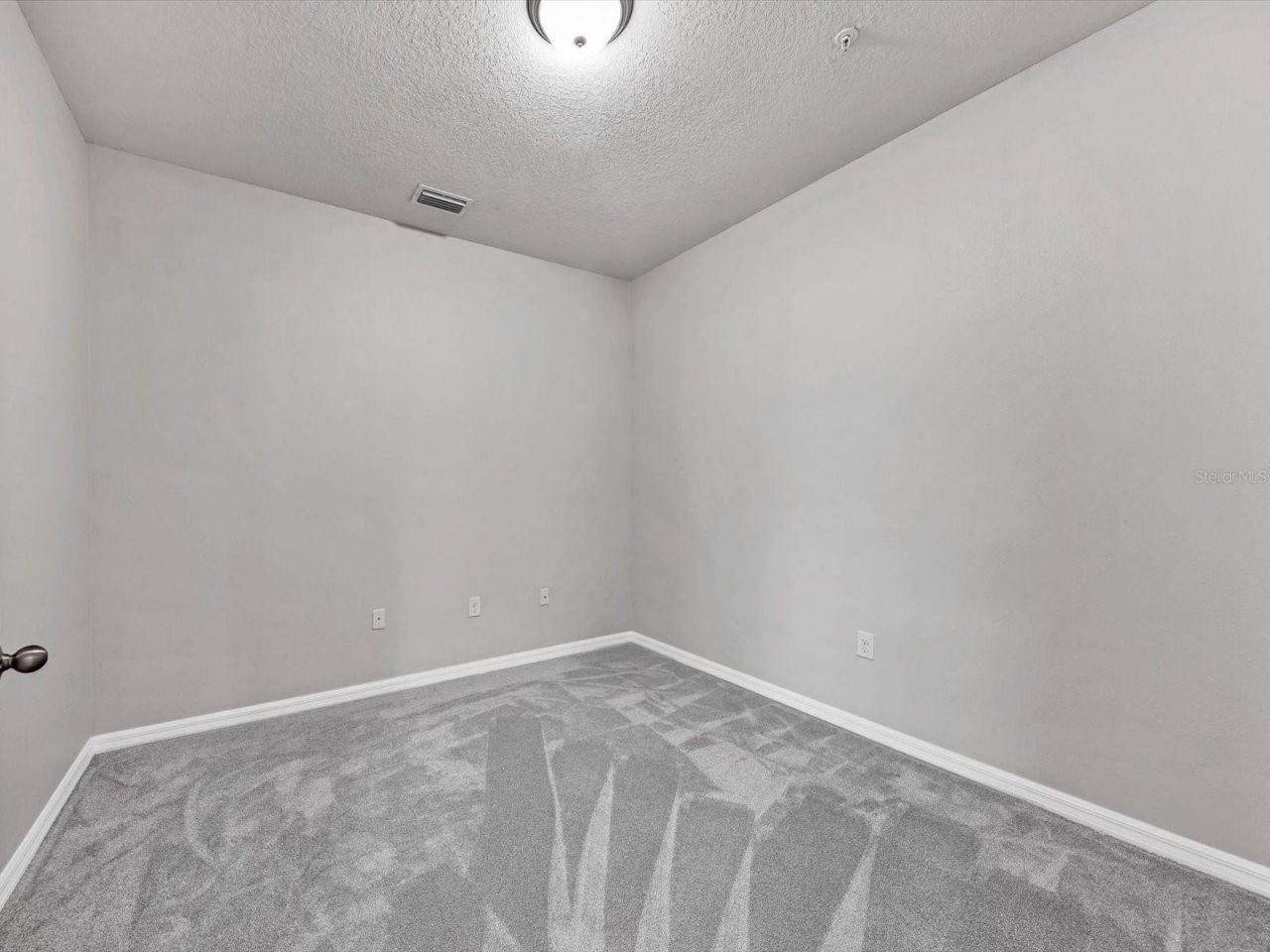 8363 Enclave Way, Unit 101, Sarasota, FL 34243 Photo