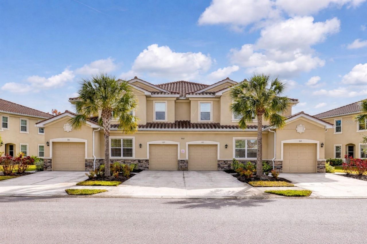 8363 Enclave Way, Unit 101, Sarasota, FL 34243 Photo