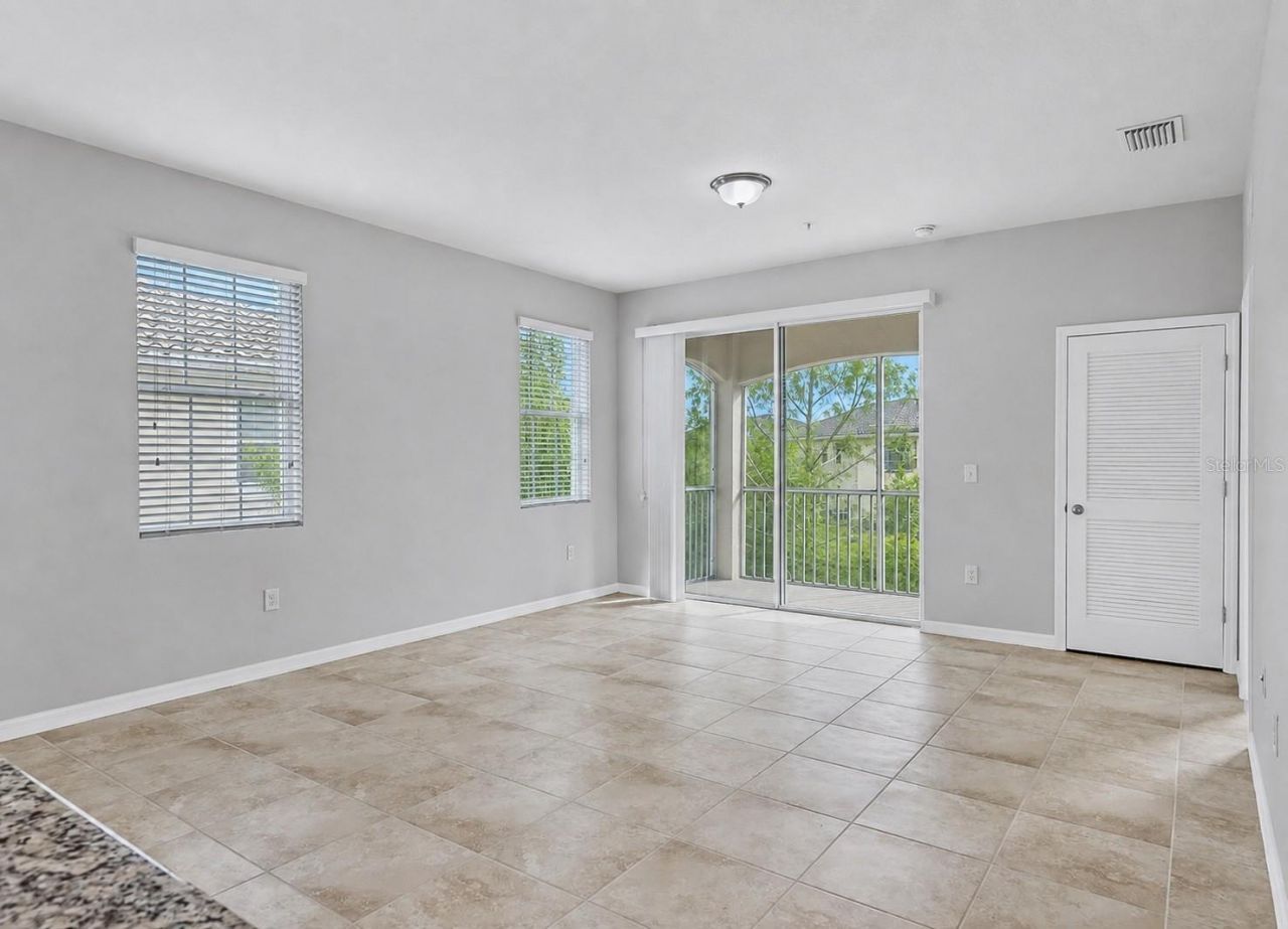 8363 Enclave Way, Unit 101, Sarasota, FL 34243 Photo