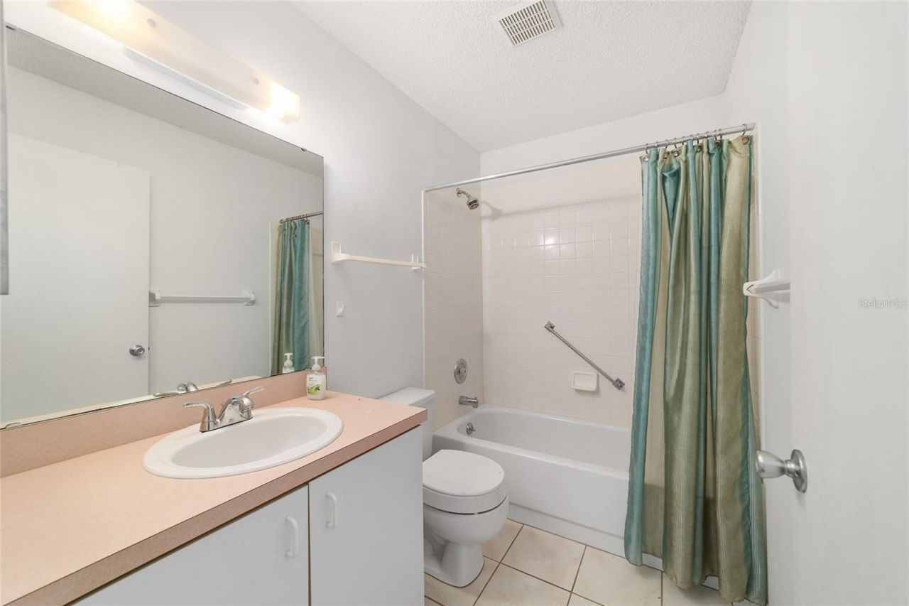 9460 SW 84th Terrace, Unit E, Ocala, FL 34481 Photo