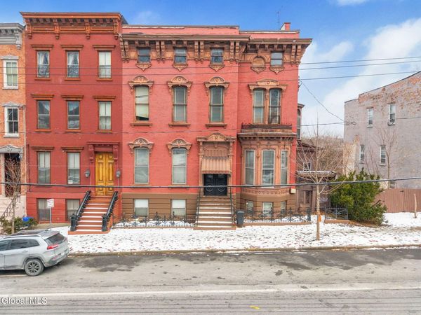 93 Ten Broeck Street, Albany, NY 12210