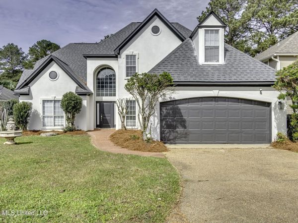 2150 W Fairway Drive, Brandon, MS 39047