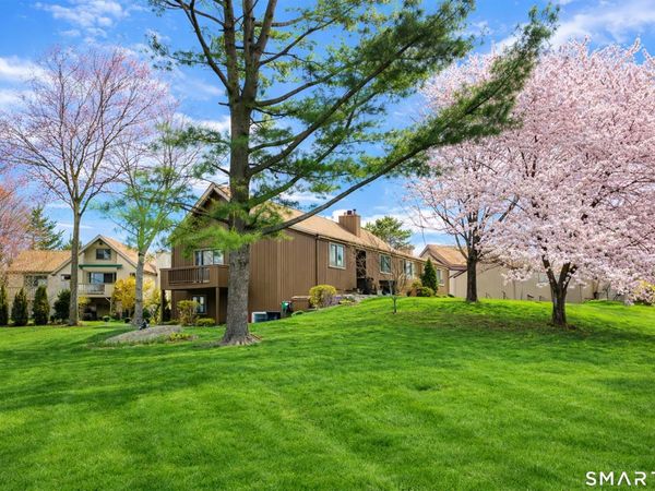 72 Dakota, Unit B, Stratford, CT 06614