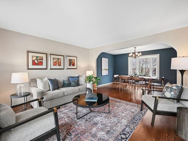 5368 Autumnwood Drive, Cincinnati, OH 45242 Photo 3