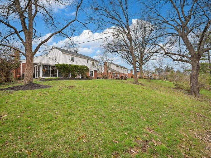 5368 Autumnwood Drive, Cincinnati, OH 45242 Photo 32