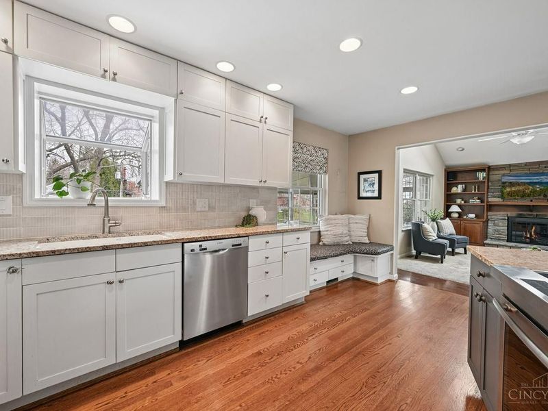 5368 Autumnwood Drive, Cincinnati, OH 45242 Photo 8