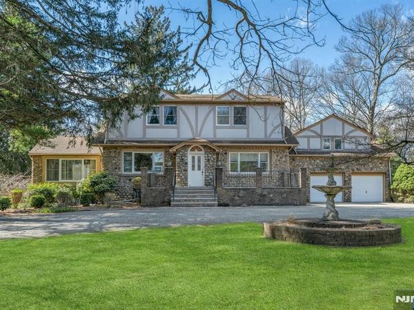506 Ewing Avenue, FRANKLIN LAKES, NJ 07417