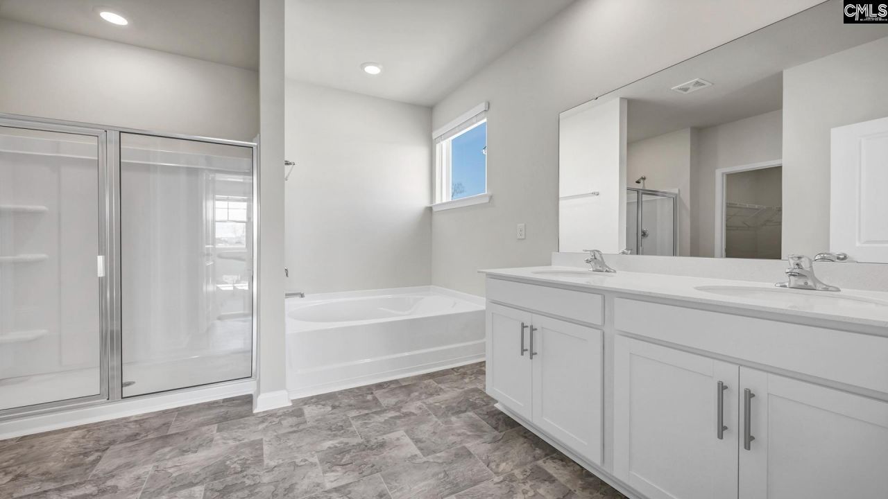 114 Horatio Lane Photo 17