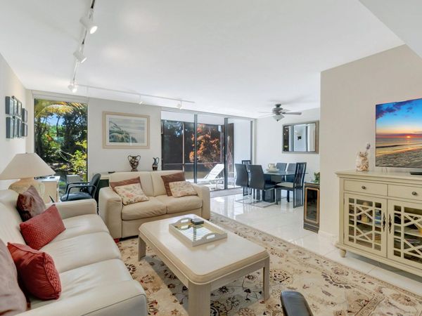 3705 Bridgewood Drive, Boca Raton, FL 33434