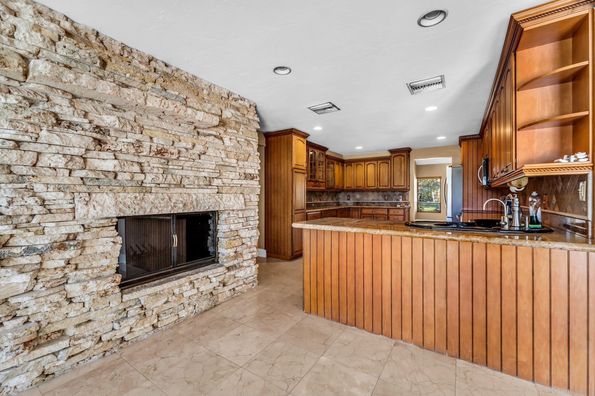 12731 NW 1st Street, Plantation, FL 33325 Photo