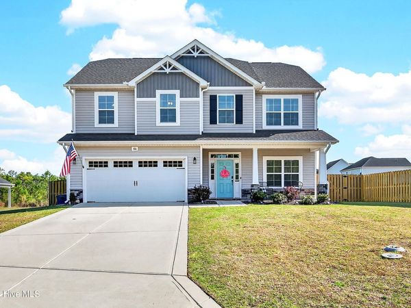 406 Anchor Hitch Court, Sneads Ferry, NC 28460