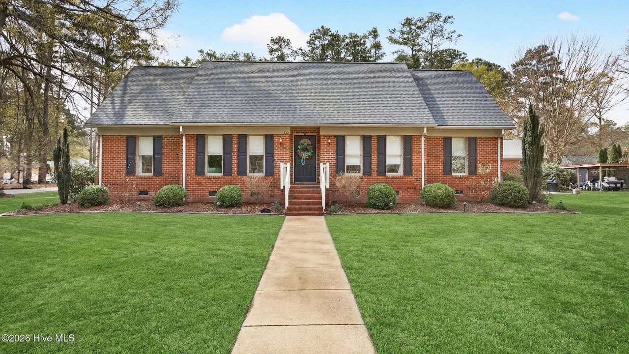 135 Carson Street, Bethel, NC 27812 Main Photo