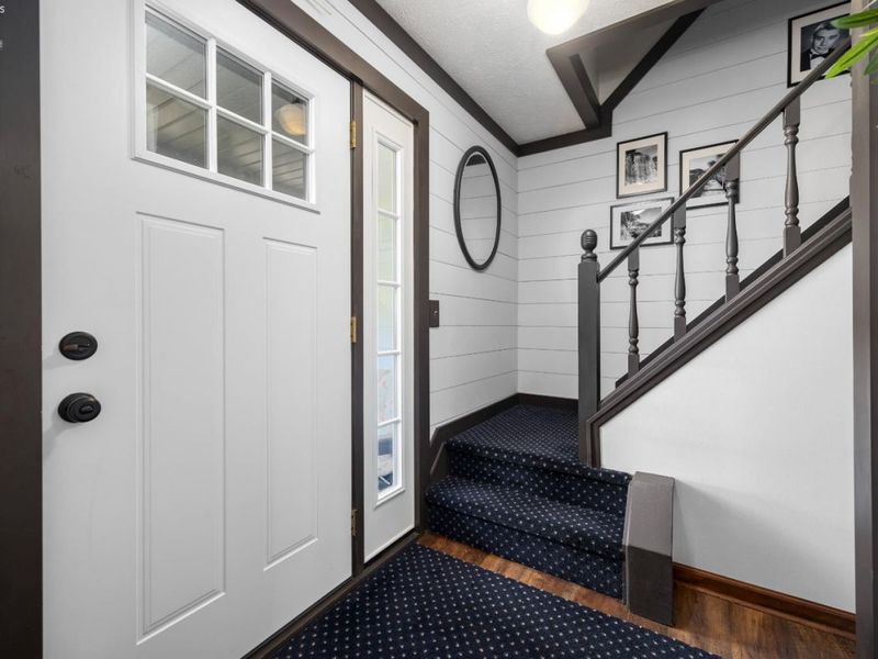 2630 Robinhood Dr., Lorain, OH 44053 Photo 2