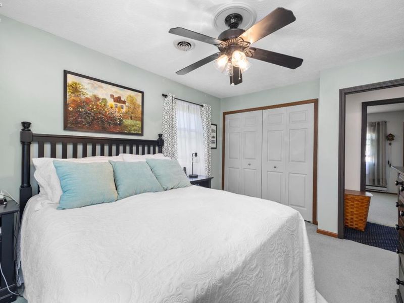 2630 Robinhood Dr., Lorain, OH 44053 Photo 32