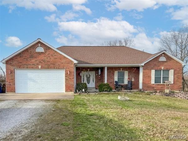 1302 Highway H, Troy, MO 63379