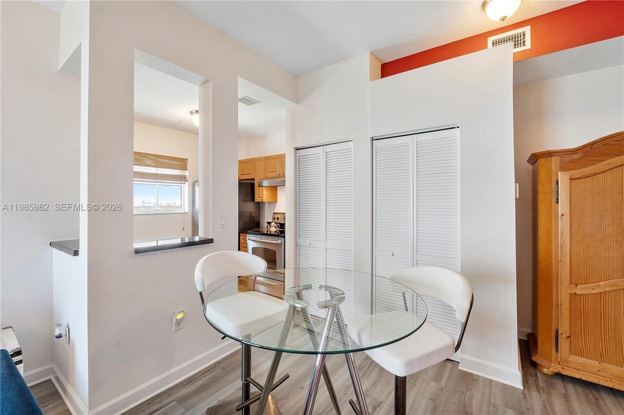 2600 SW 27th Ave, Unit PH07, Miami, FL 33133 Photo