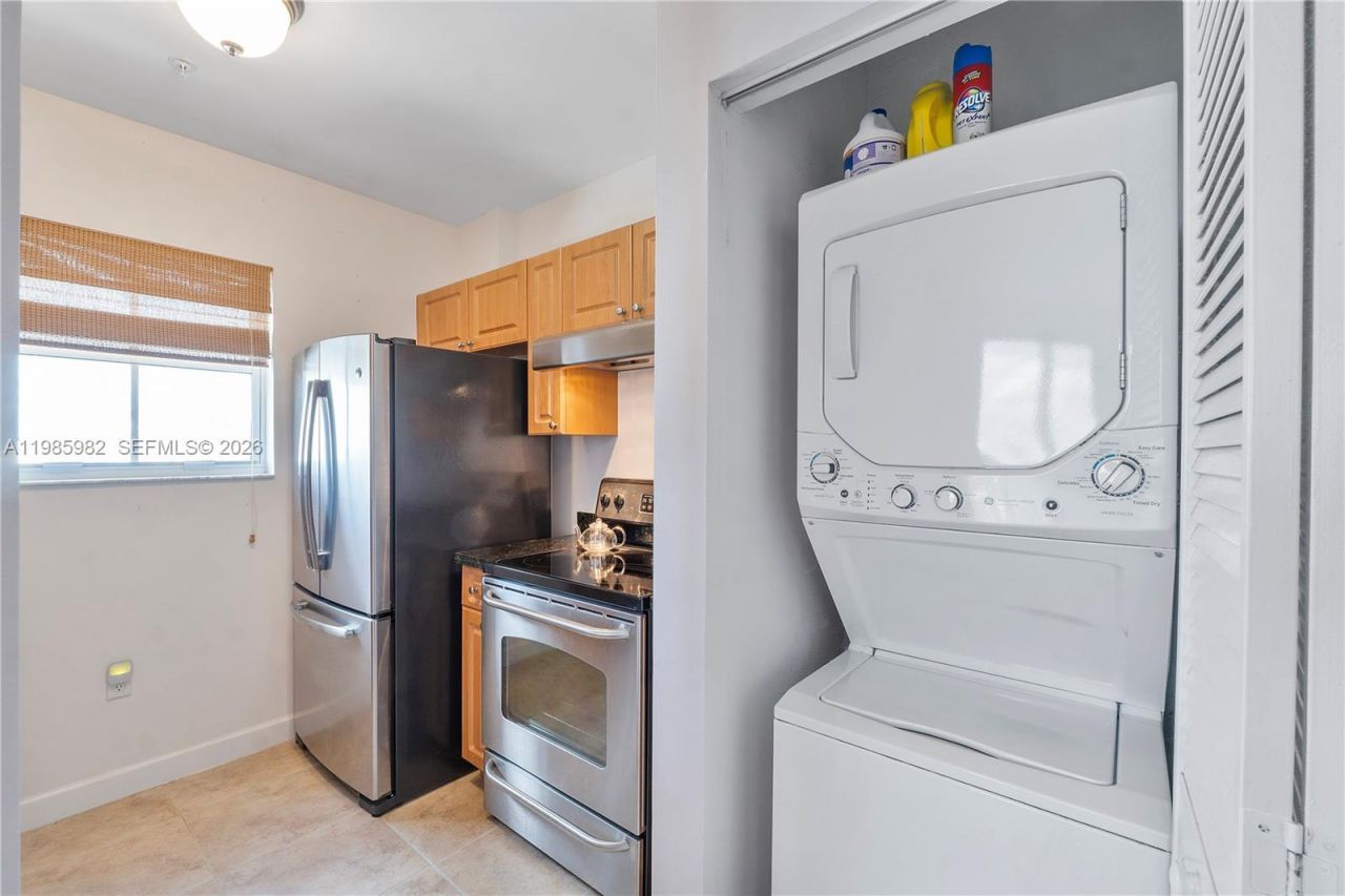 2600 SW 27th Ave, Unit PH07, Miami, FL 33133 Photo