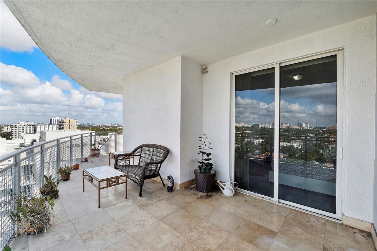 2600 SW 27th Ave, Unit PH07, Miami, FL 33133 Photo