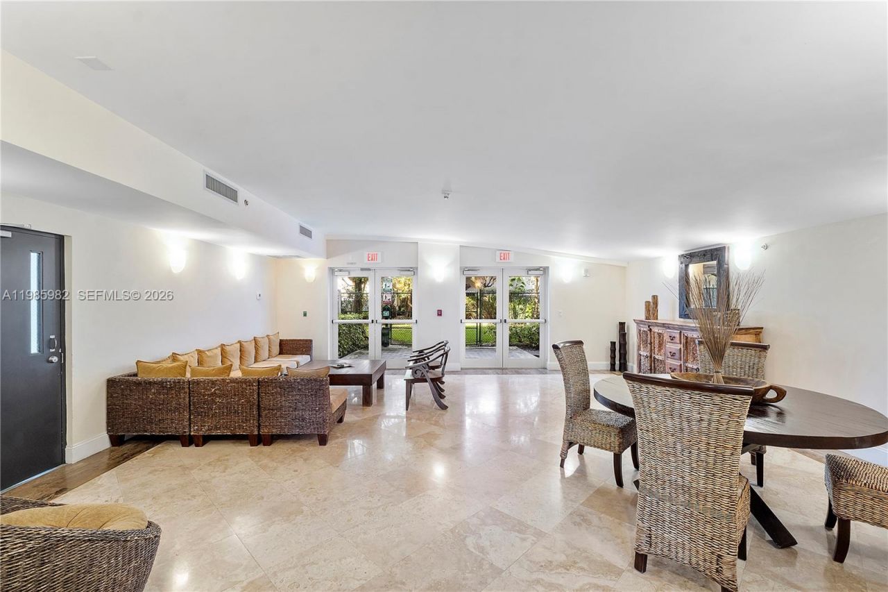 2600 SW 27th Ave, Unit PH07, Miami, FL 33133 Photo