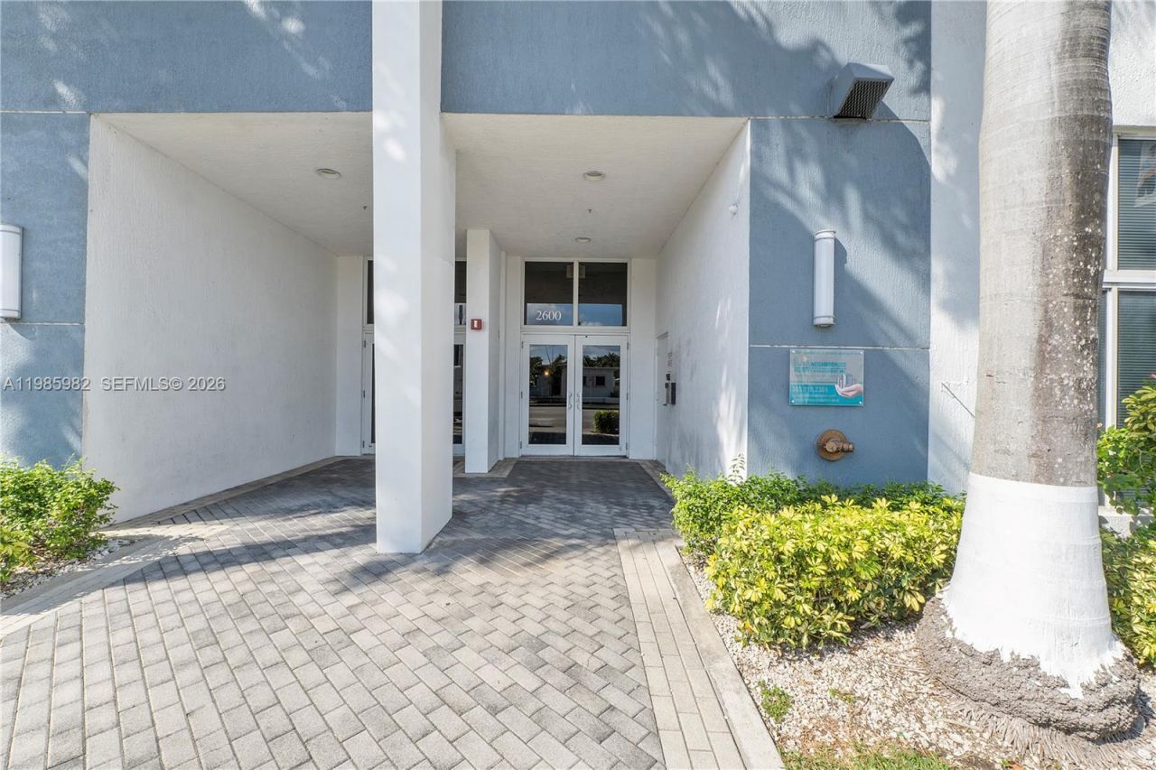 2600 SW 27th Ave, Unit PH07, Miami, FL 33133 Photo