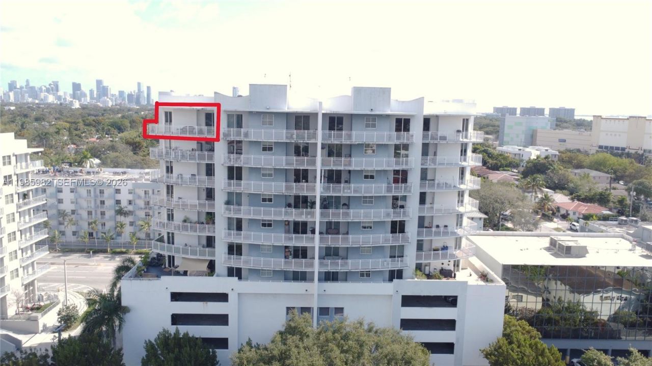 2600 SW 27th Ave, Unit PH07, Miami, FL 33133 Photo