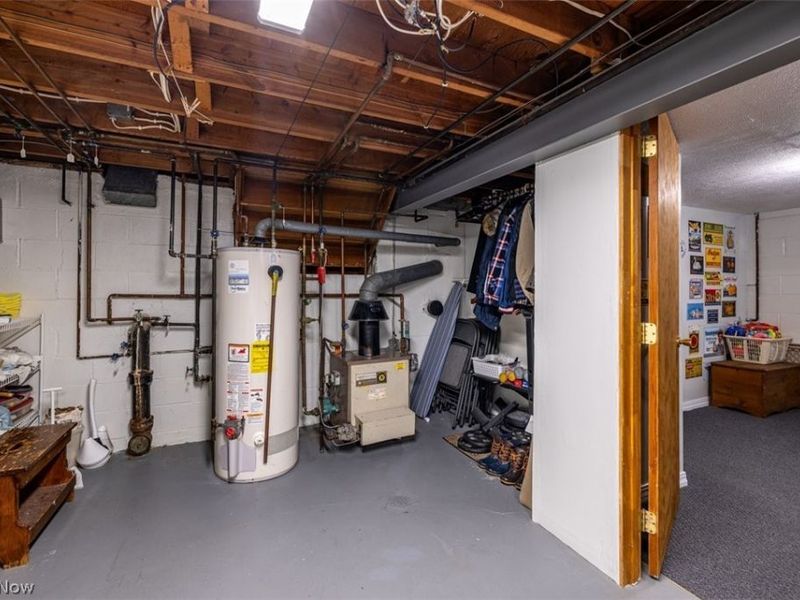 6230 Somerset Drive, North Olmsted, OH 44070 Photo 21