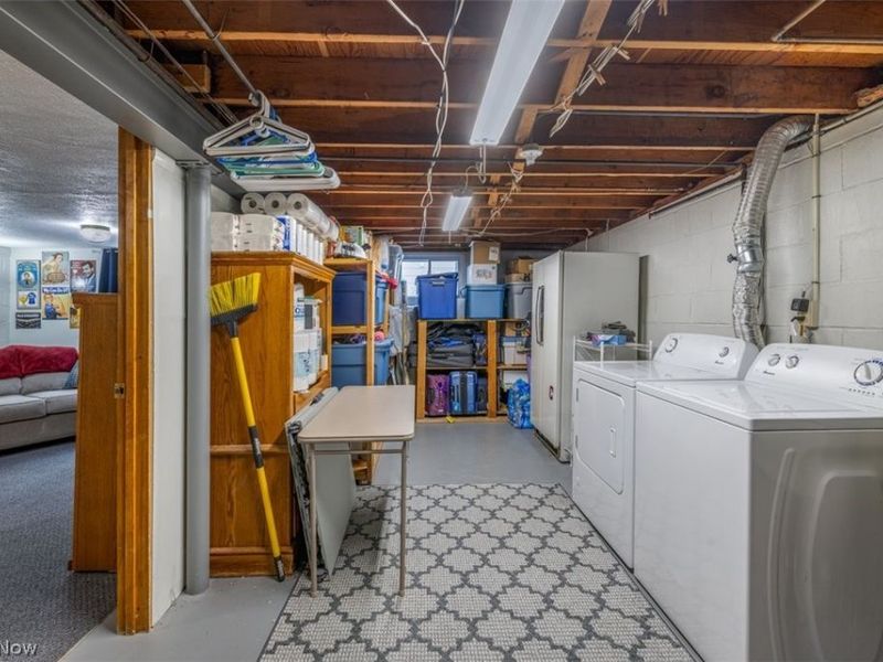 6230 Somerset Drive, North Olmsted, OH 44070 Photo 23