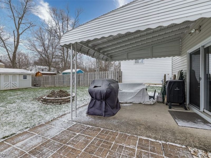 6230 Somerset Drive, North Olmsted, OH 44070 Photo 25