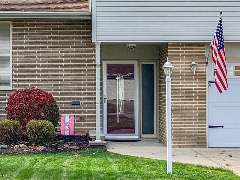 6230 Somerset Drive, North Olmsted, OH 44070 Photo 28