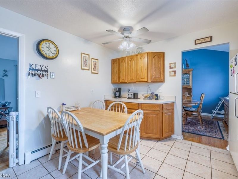 6230 Somerset Drive, North Olmsted, OH 44070 Photo 6