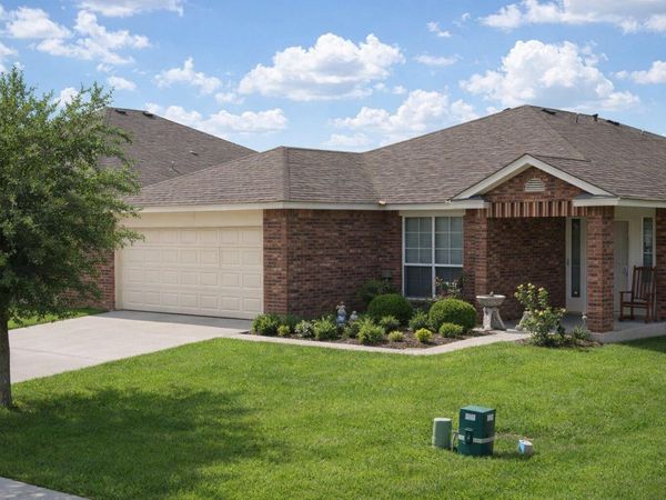 2121 Pearson WAY, Round Rock, TX 78665