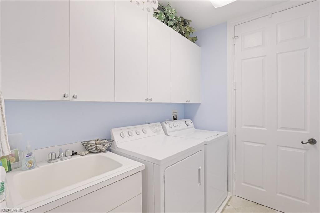 400 Flagship Dr, Unit 1206, Naples, FL 34108 Photo