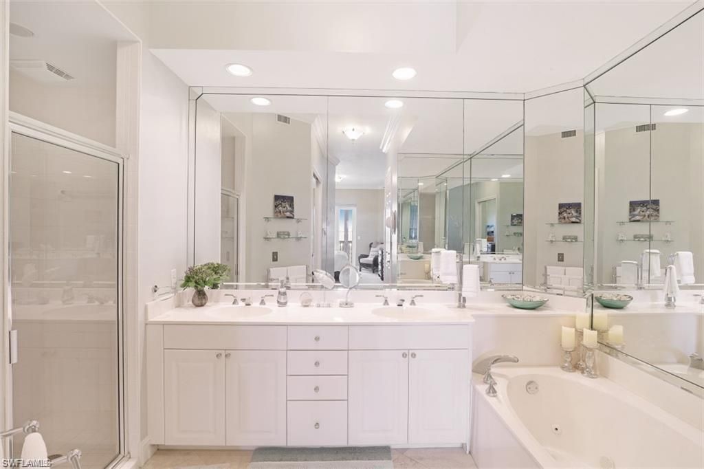 400 Flagship Dr, Unit 1206, Naples, FL 34108 Photo