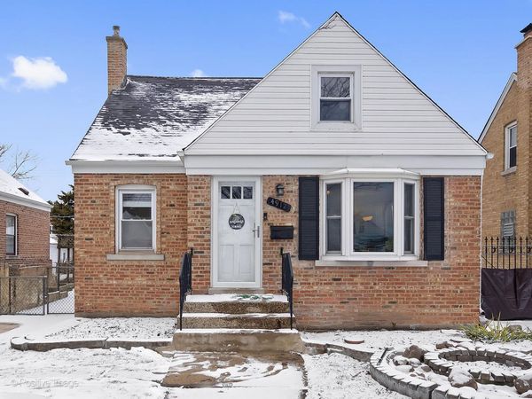 4912 N Mulligan Avenue, Chicago, IL 60630