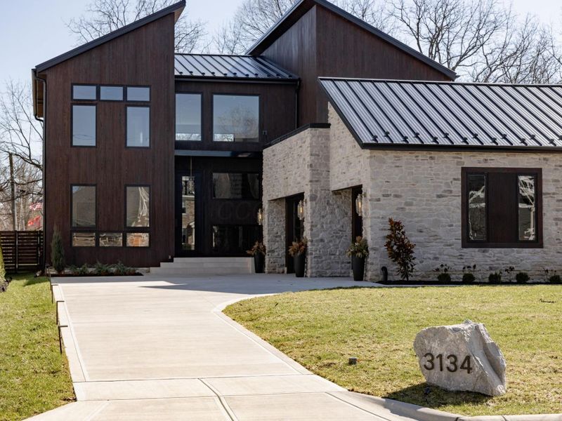 3134 Asbury Drive , Columbus, OH 43221 Photo 2