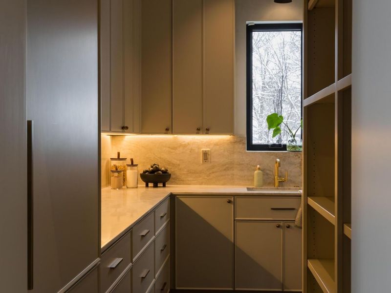 3134 Asbury Drive , Columbus, OH 43221 Photo 34