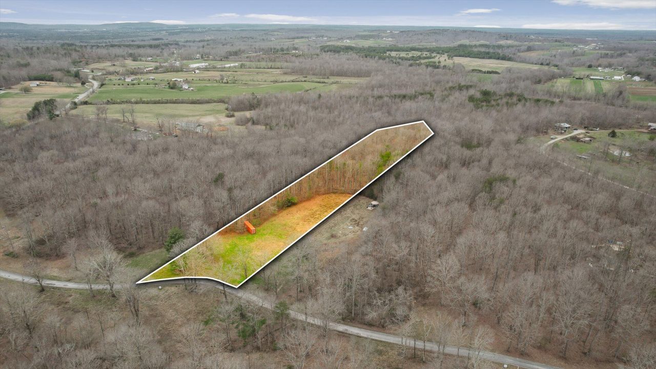 225 Prater Road, Pikeville, TN 37367 Main Photo