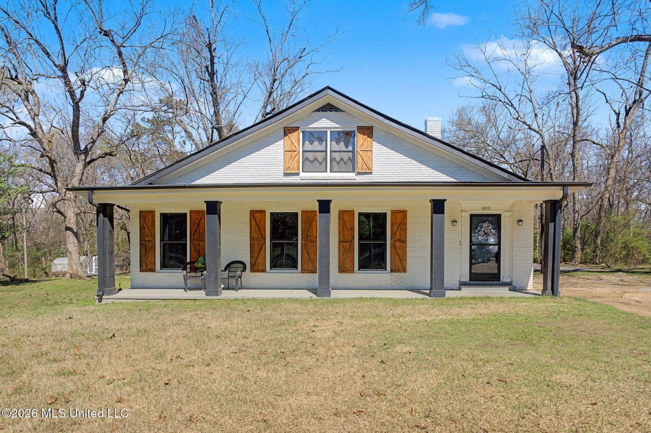 400 Salem Avenue Holly Springs, MS 38635