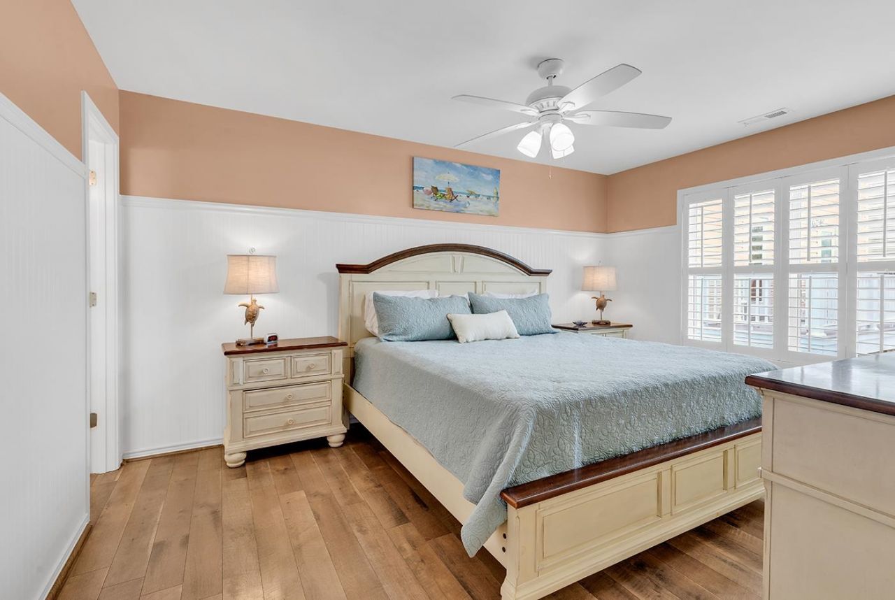 1015 Sea Bridge Ct. Photo 19